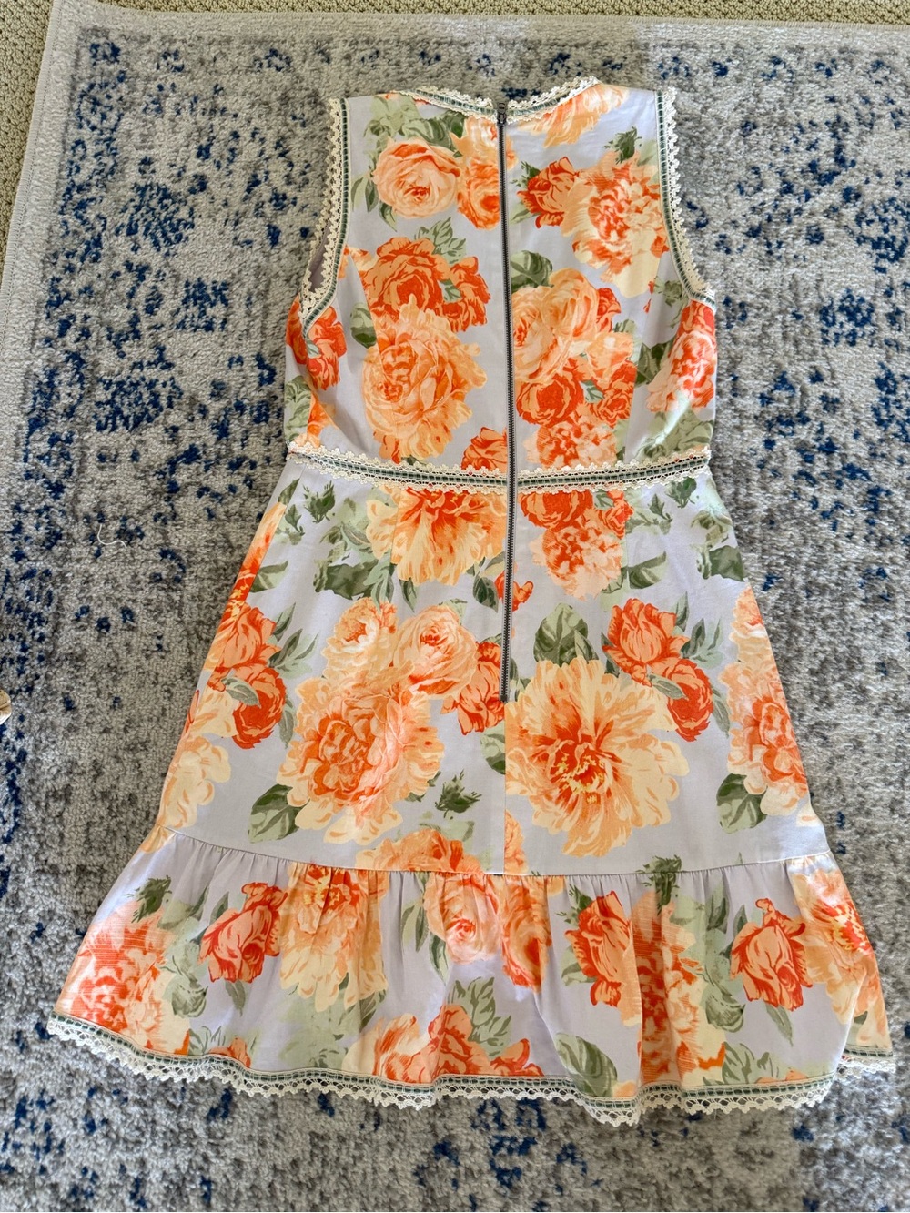 Alice + Olivia Floral Mini Dress in Coral and Cream - Picture 4 of 5